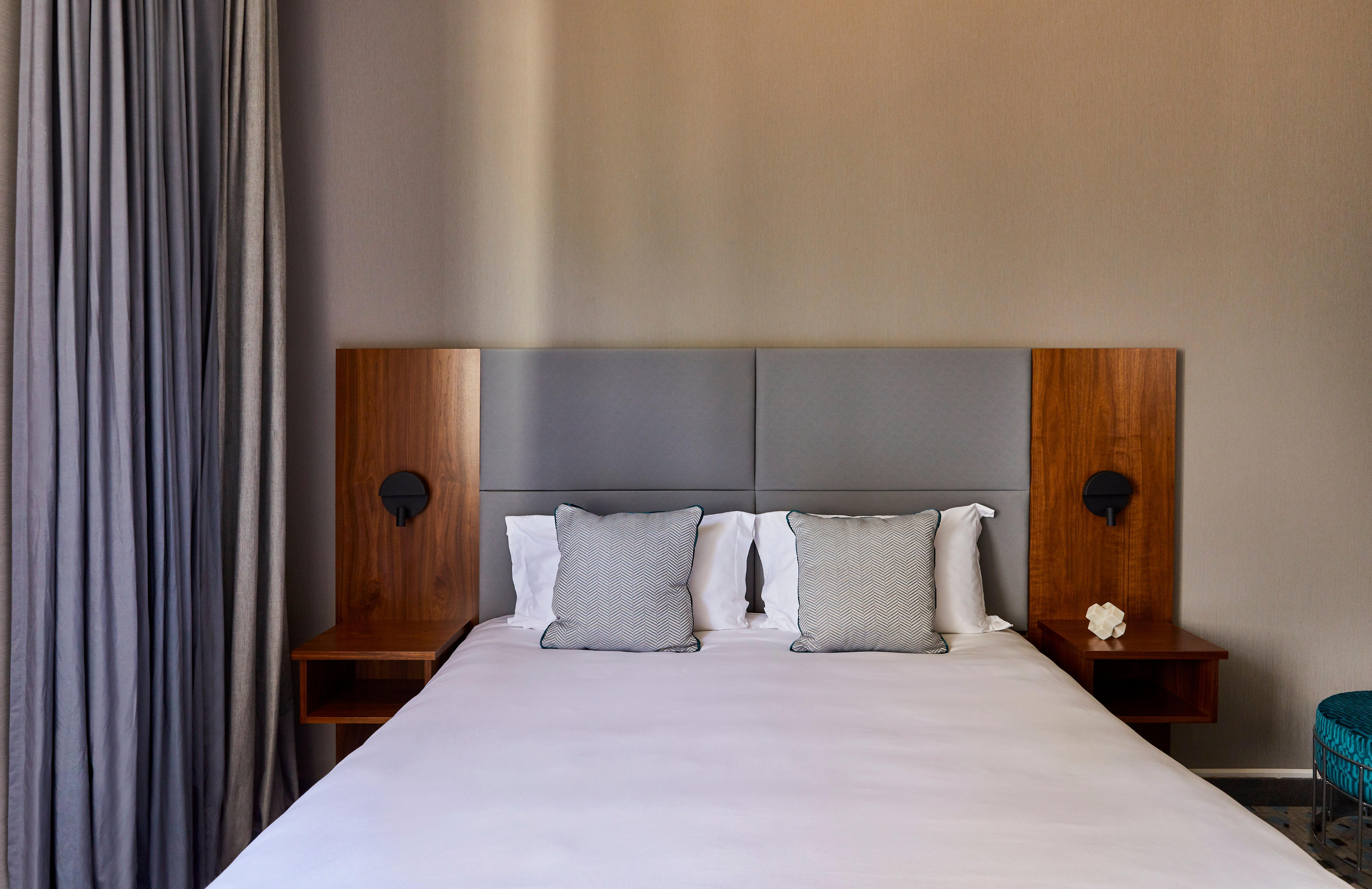 Hotel Crowne Plaza Republique By Ihg